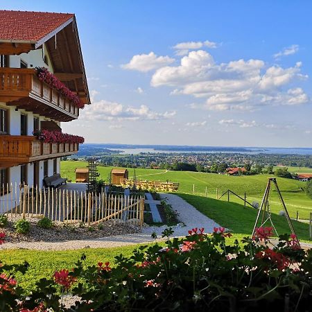 Villa Schleipfnerhof Urlaub Auf Dem Bauernhof Bernau am Chiemsee Exterior foto